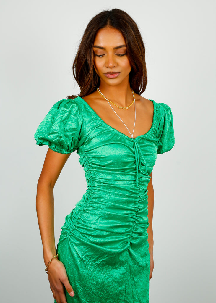 GANNI F7680 Crinkled Satin Midi Dress in Green – shopatanna