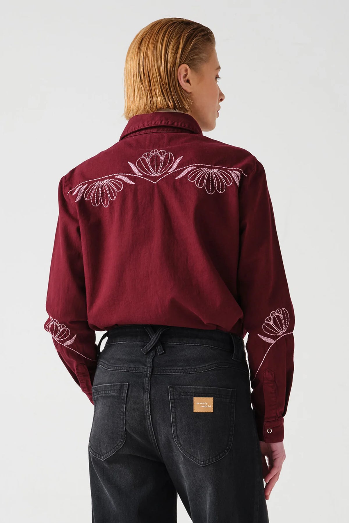 S&M Flor Ray Embroidered Shirt in Burgundy