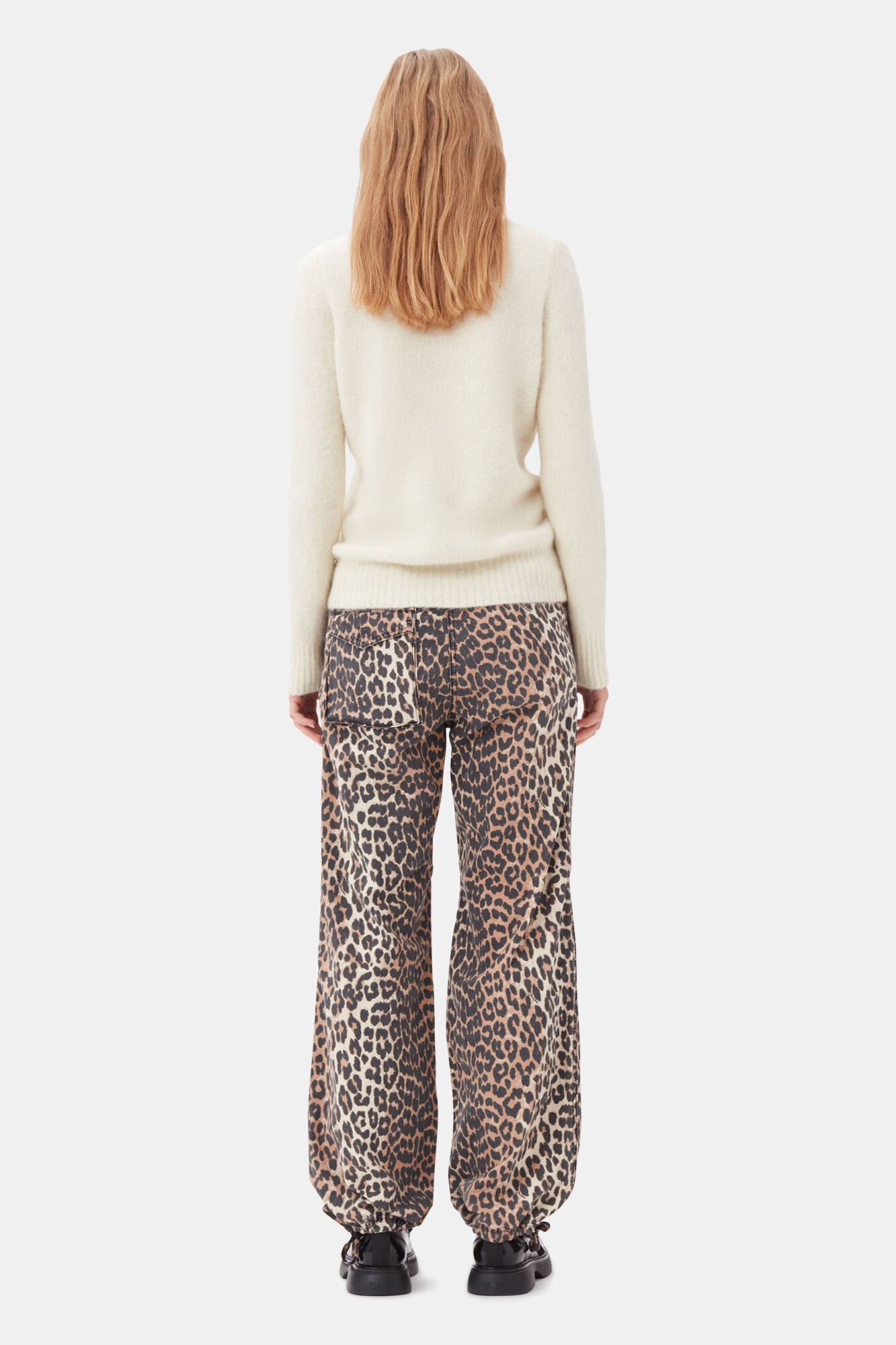 GANNI W0324 Printed Satin Pants in Leopard