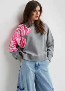 You added <b><u>EA Gag Sequin Sweatshirt in Hurricane Grey</u></b> to your cart.