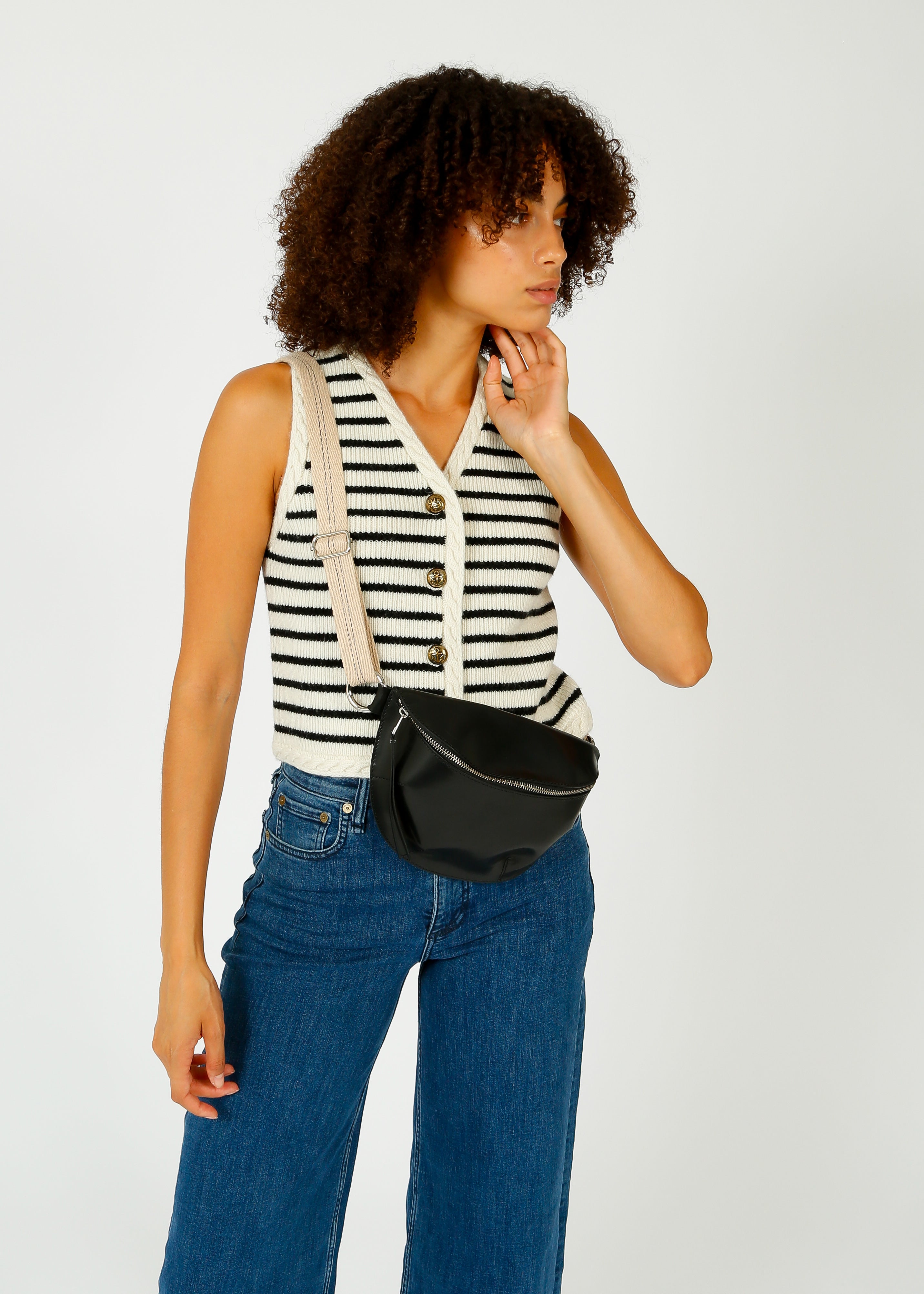 SUNCOO Gabino Stripe Knit Vest in Off White