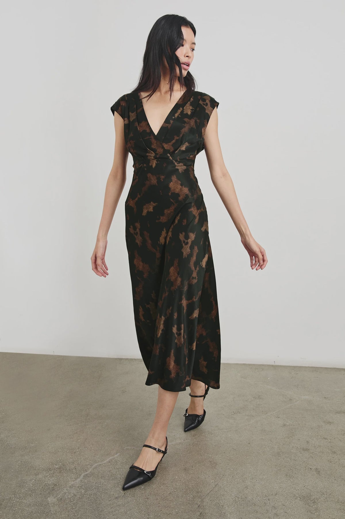 RAILS Odella Dress in Diffused Sandstone