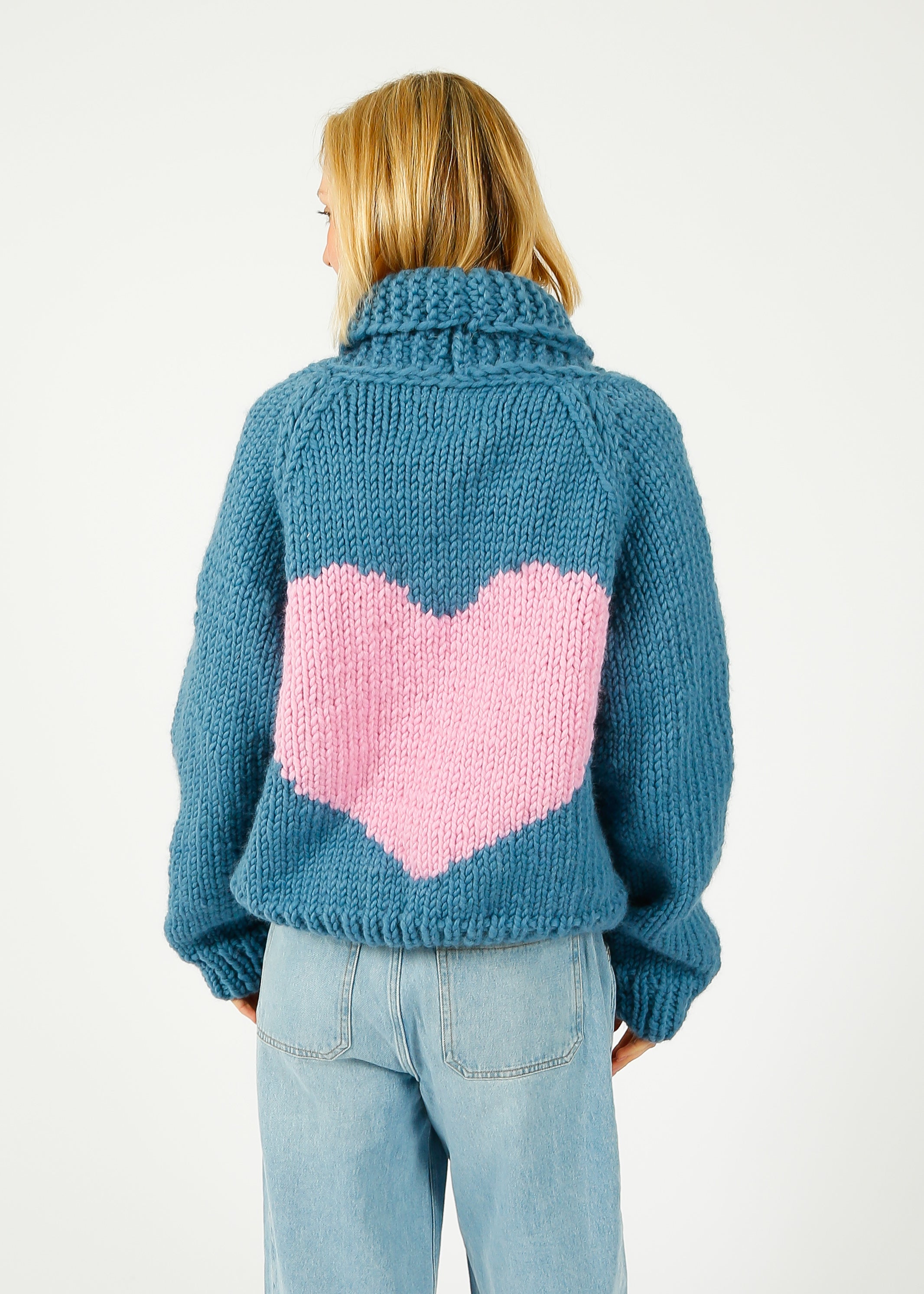 GOGO Short Heart Cardi in Midnight