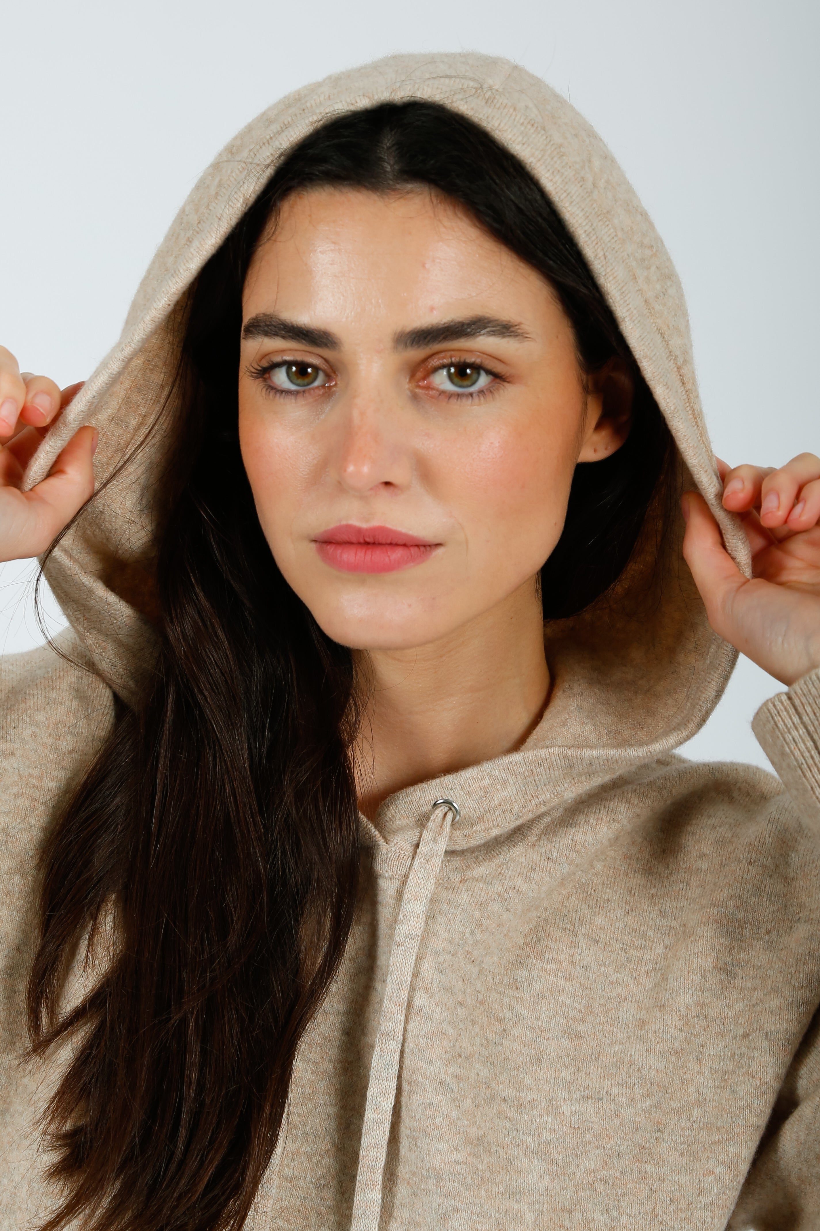 VB Billy Hoodie in Oatmeal