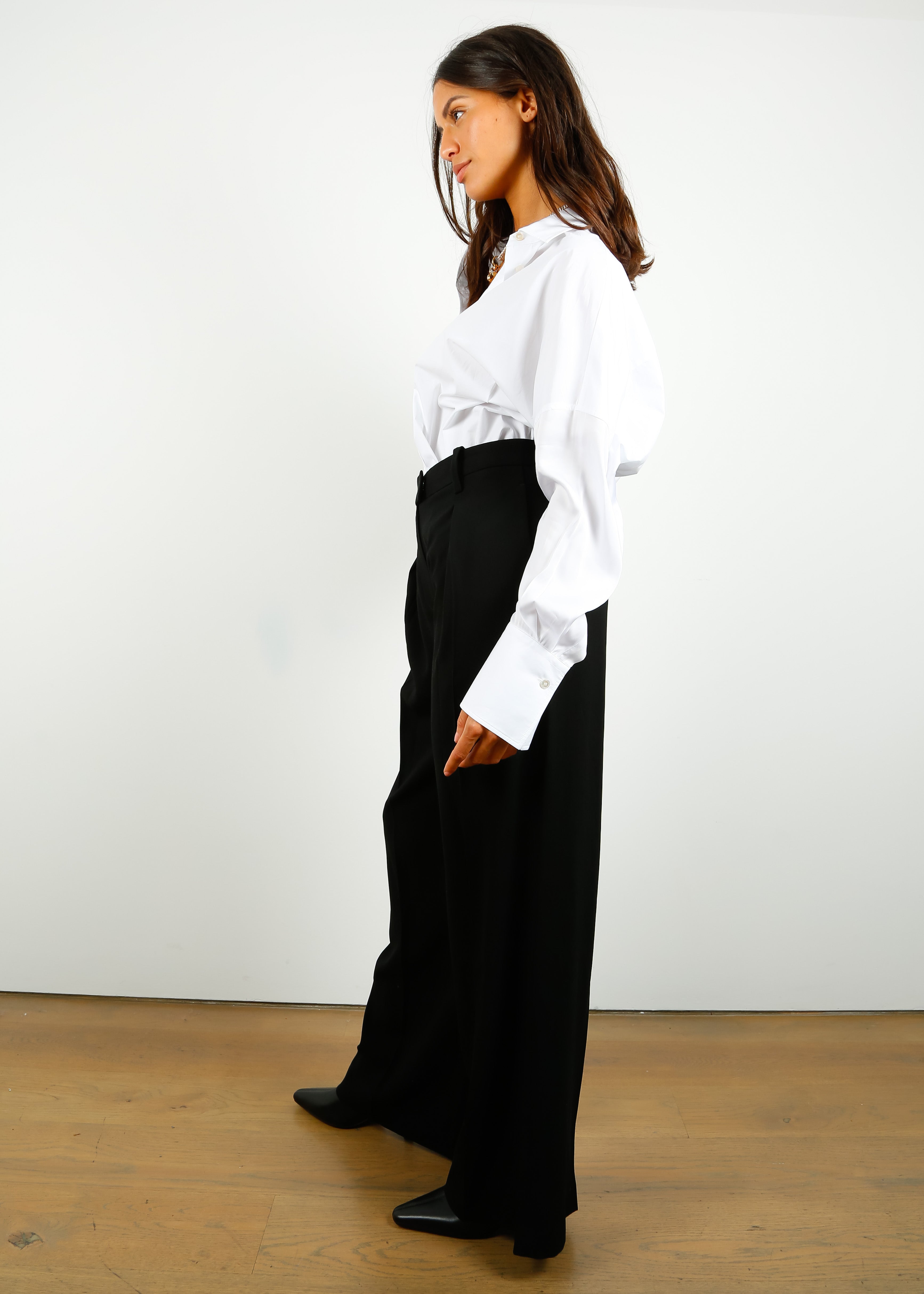 R&B Bennett Japanese Crepe Pant in Black