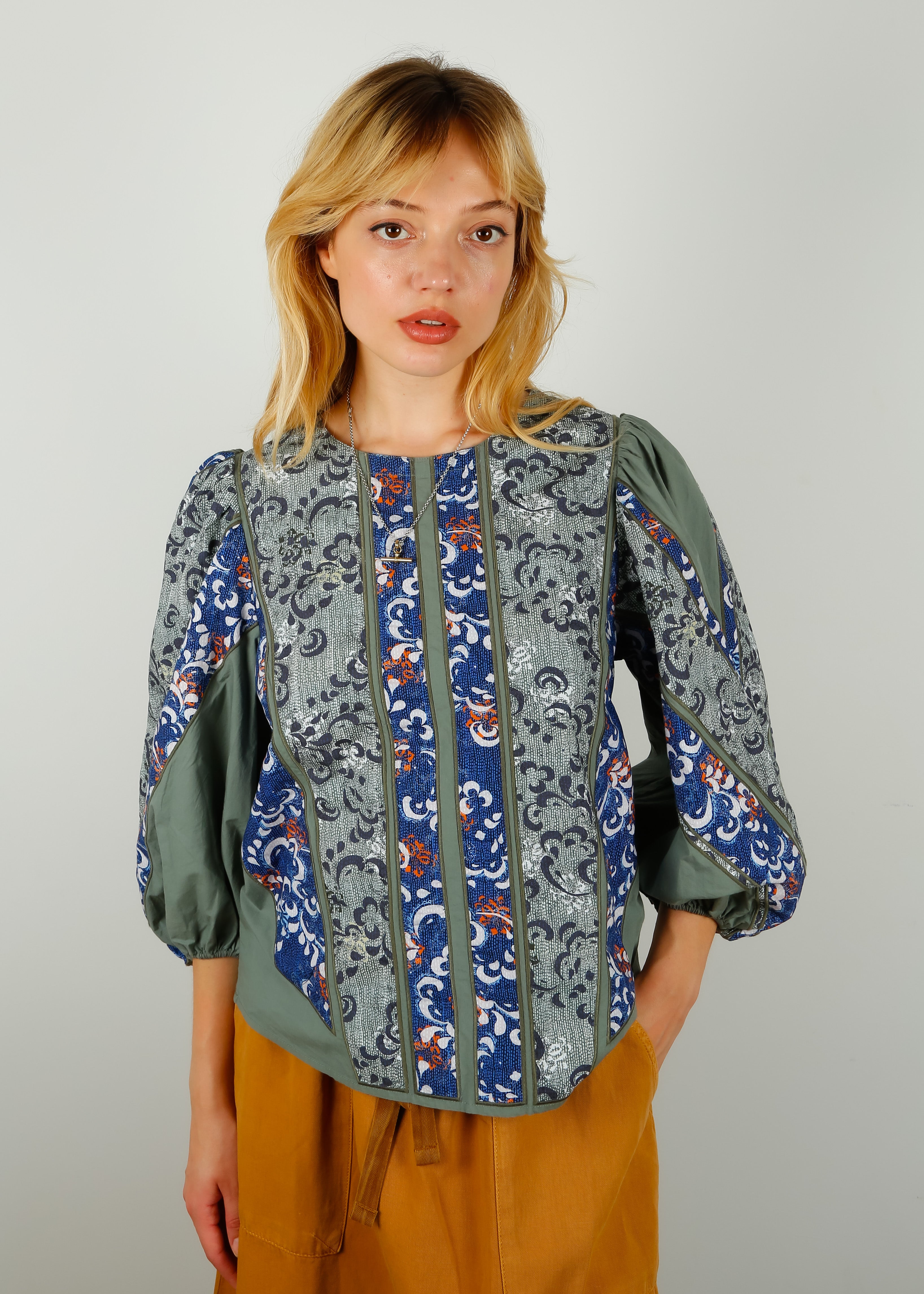 OM Brittany Blouse in Hunter Green