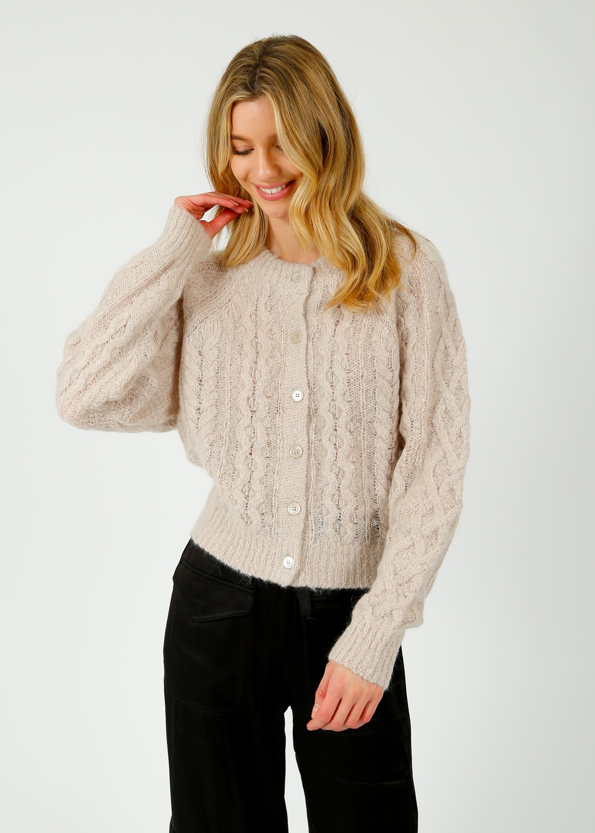 IM Ery Knit Cardi in Beige