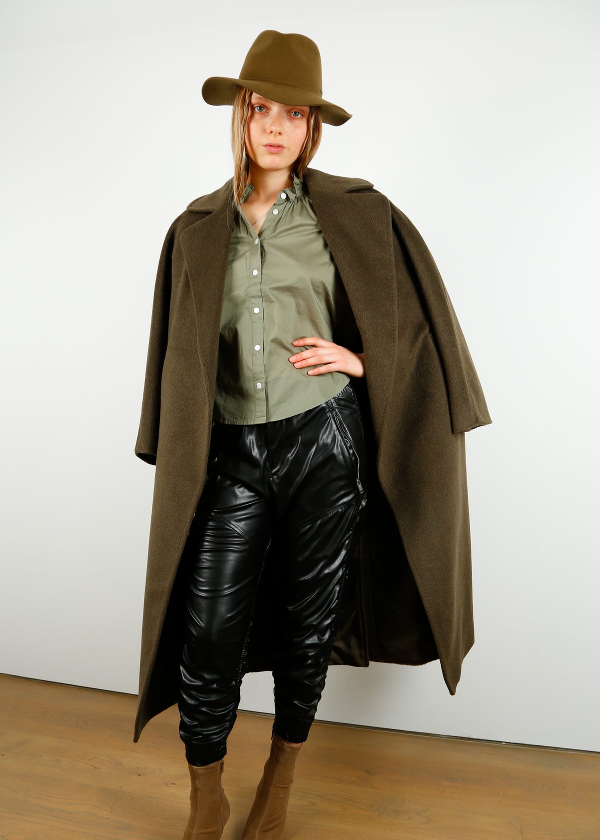 MM Tempera Coat in Dark Green